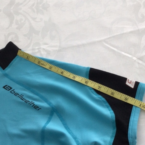 Bellwether top color Turq. & blk.zip front sizeS washable. #92 - Picture 5 of 8